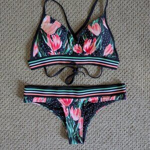 Very cute Eidon Bikini 2 Piece Top (D) Bottom (XS) Pink Green Floral Polka Dots